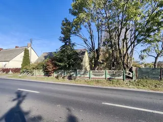 działka zabudowana Powiercie