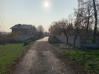 Dom jednorodzinny Cząstków pod Kłodawą z budynkami gospodarczymi