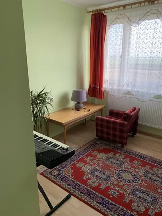 Dom jednorodzinny Cząstków pod Kłodawą z budynkami gospodarczymi