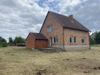 Dom jednorodzinny w stanie deweloperskim ZARYŃ