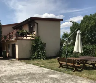 2 domy jednorodzinne Uniejów (220mkw.oraz 122mkw.)